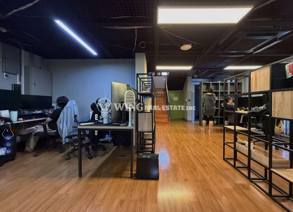 서울 마포구 서교동 주차 5대 프라이빗하고 유니크한 홍대단독주택 사무실 통임대 월세 매물번호 11303 사진 20